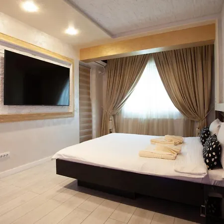Private Jacuzzi W/ Parking Spot * Bukarest